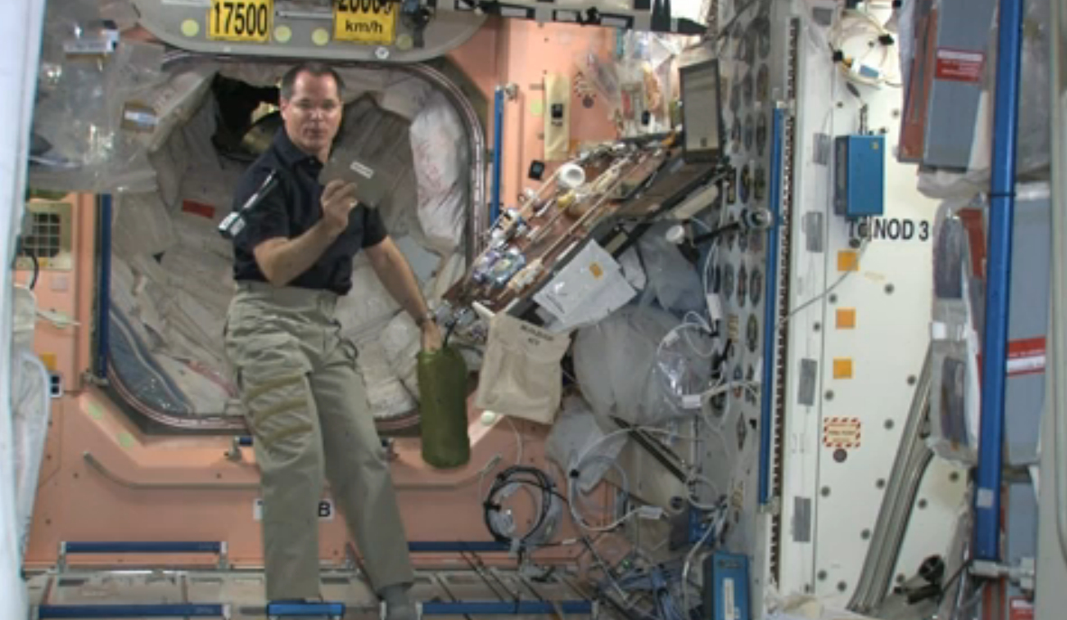 NASA Astronaut Celebrates Thanksgiving in Space